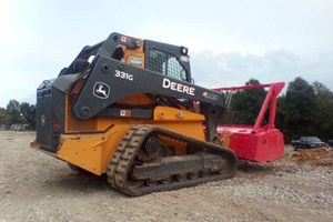 John Deere 331G  Skidsteer